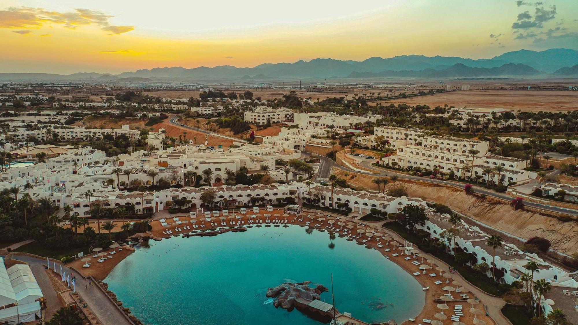Domina Coral Bay Resort, Diving , Spa & Casino Sharm el-Sheikh Exterior photo Aerial view of El Alamein