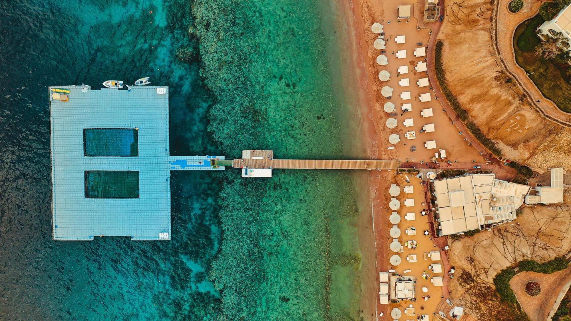Domina Coral Bay Resort, Diving , Spa & Casino Sharm el-Sheikh Exterior photo Aerial view of the Red Sea
